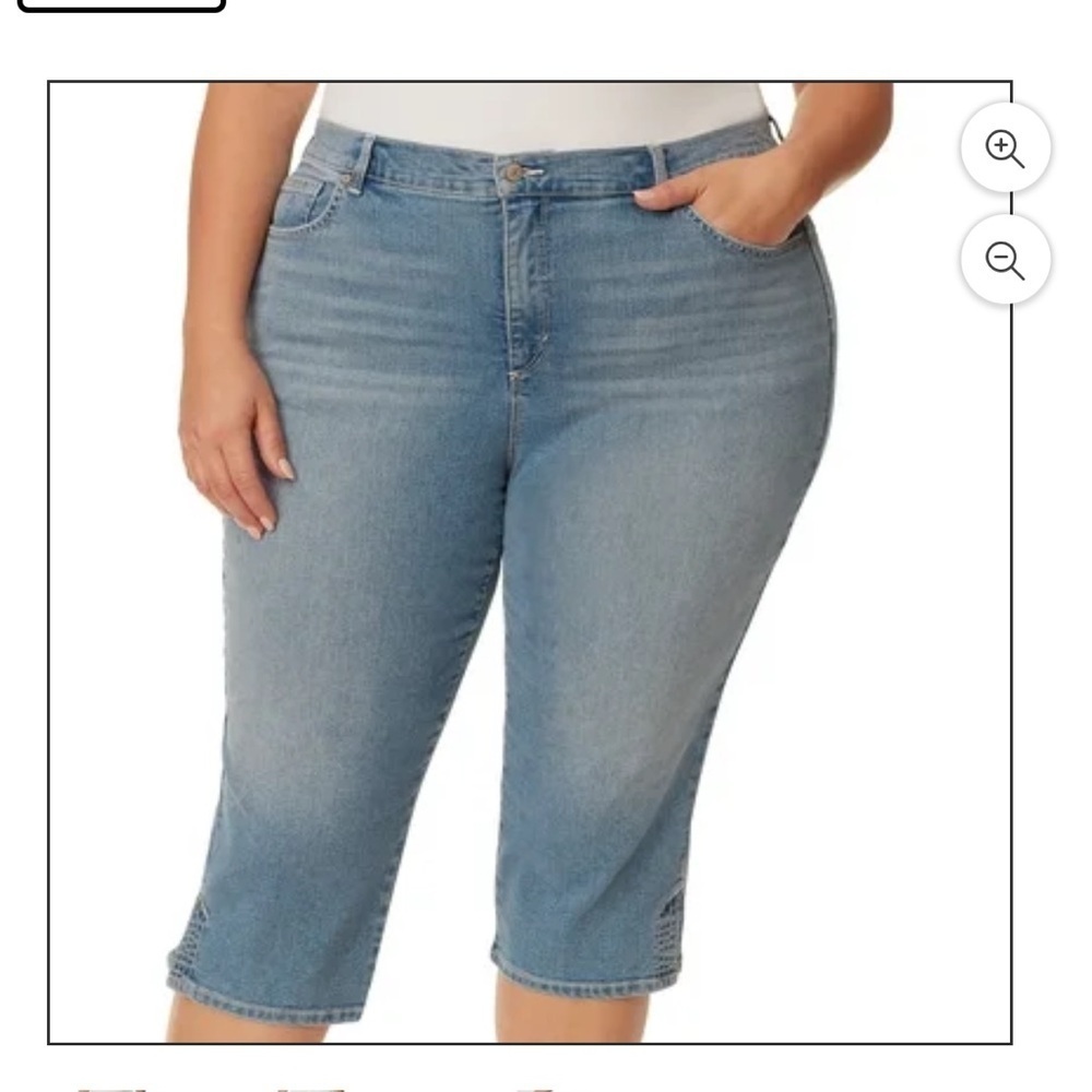 BloomChic Plus Size 2XL Light Wash Slit Hem Pull On Jegging Jeans us18
